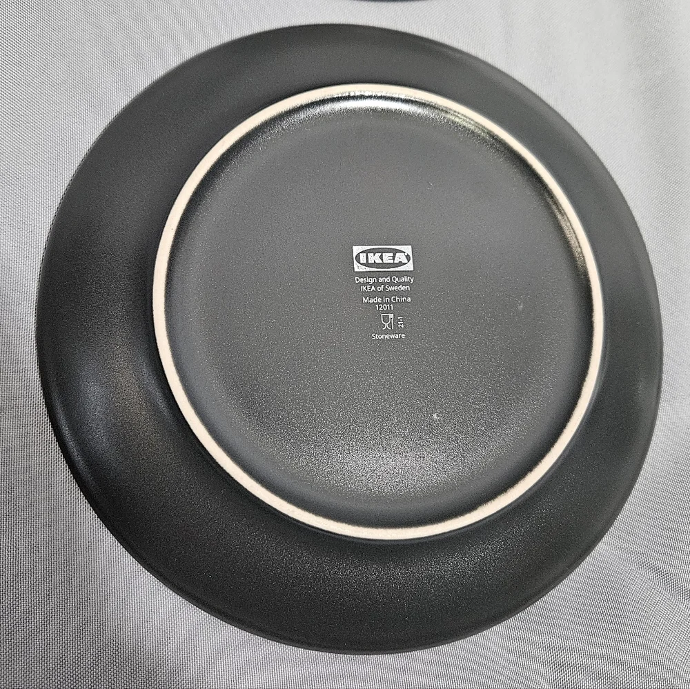 Ikea of Sweden 12011 Solid Black Matte Round Stoneware 8